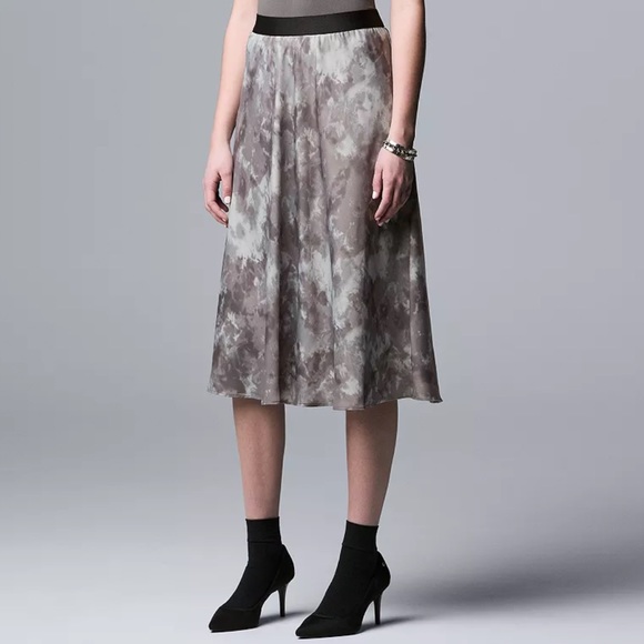 Vera Wang Simply Vera Grey Neutral Dye Skirt - Picture 3 of 8